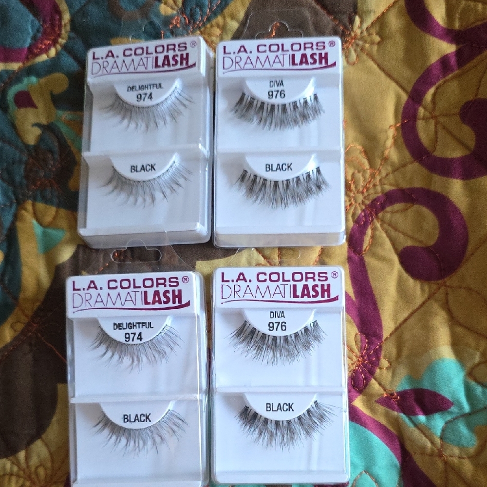L.A. Colors DramatiLash Black Eyelash Set